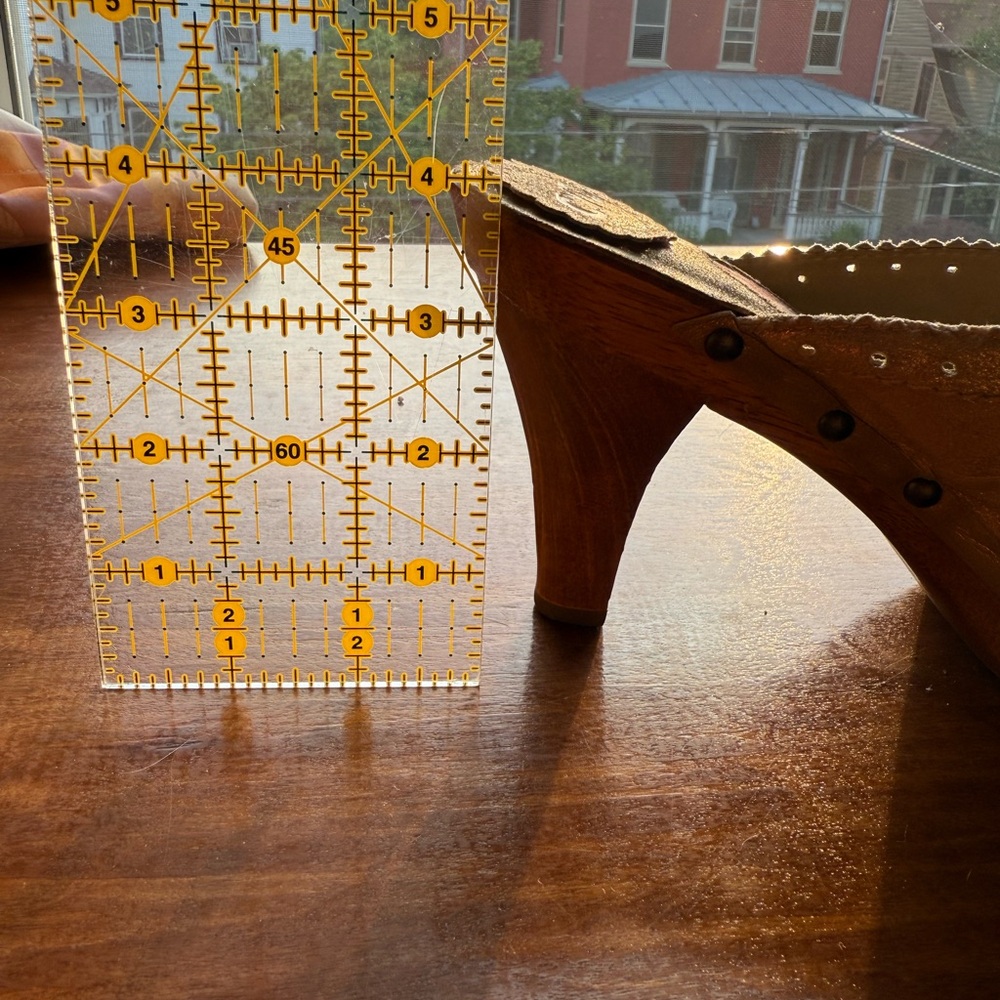 Gold Mules - CYD for Anthropologie - Picture 9 of 10